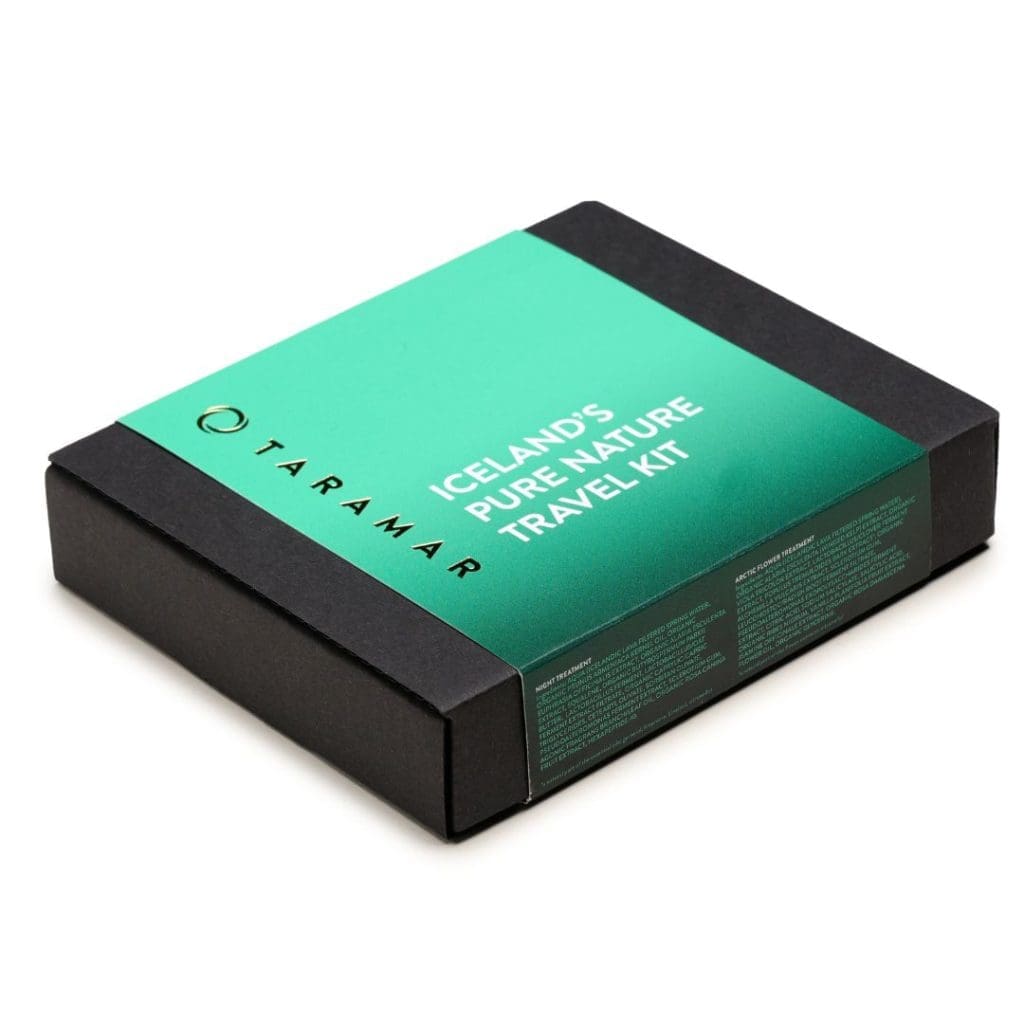 ICELAND’S PURE NATURE TRAVEL KIT